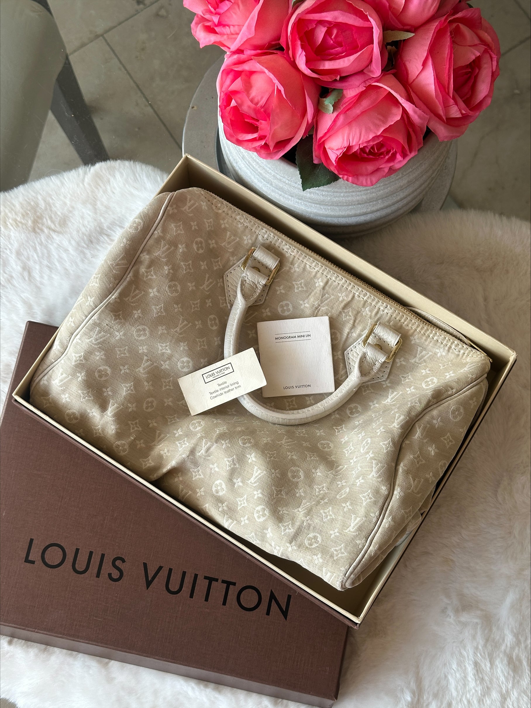 Louis Vuitton Speedy 30 in Cream Dune Monogram Mini Lin Canvas with Lock & Key