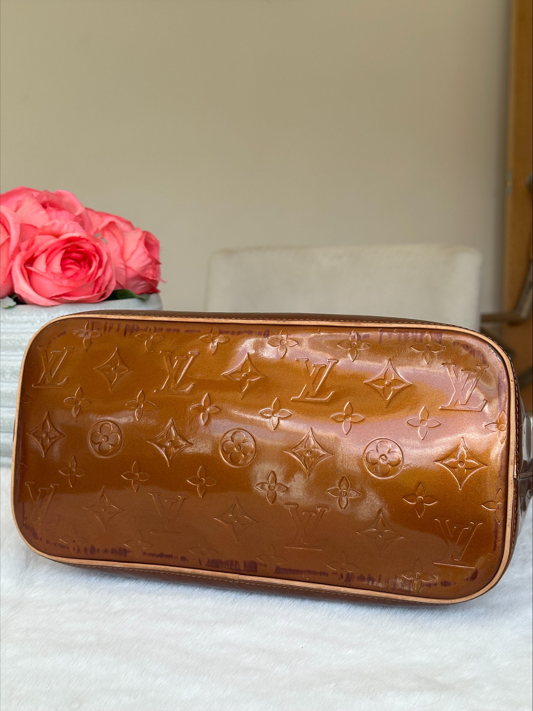 Louis Vuitton Houston in Bronze Vernis Leather