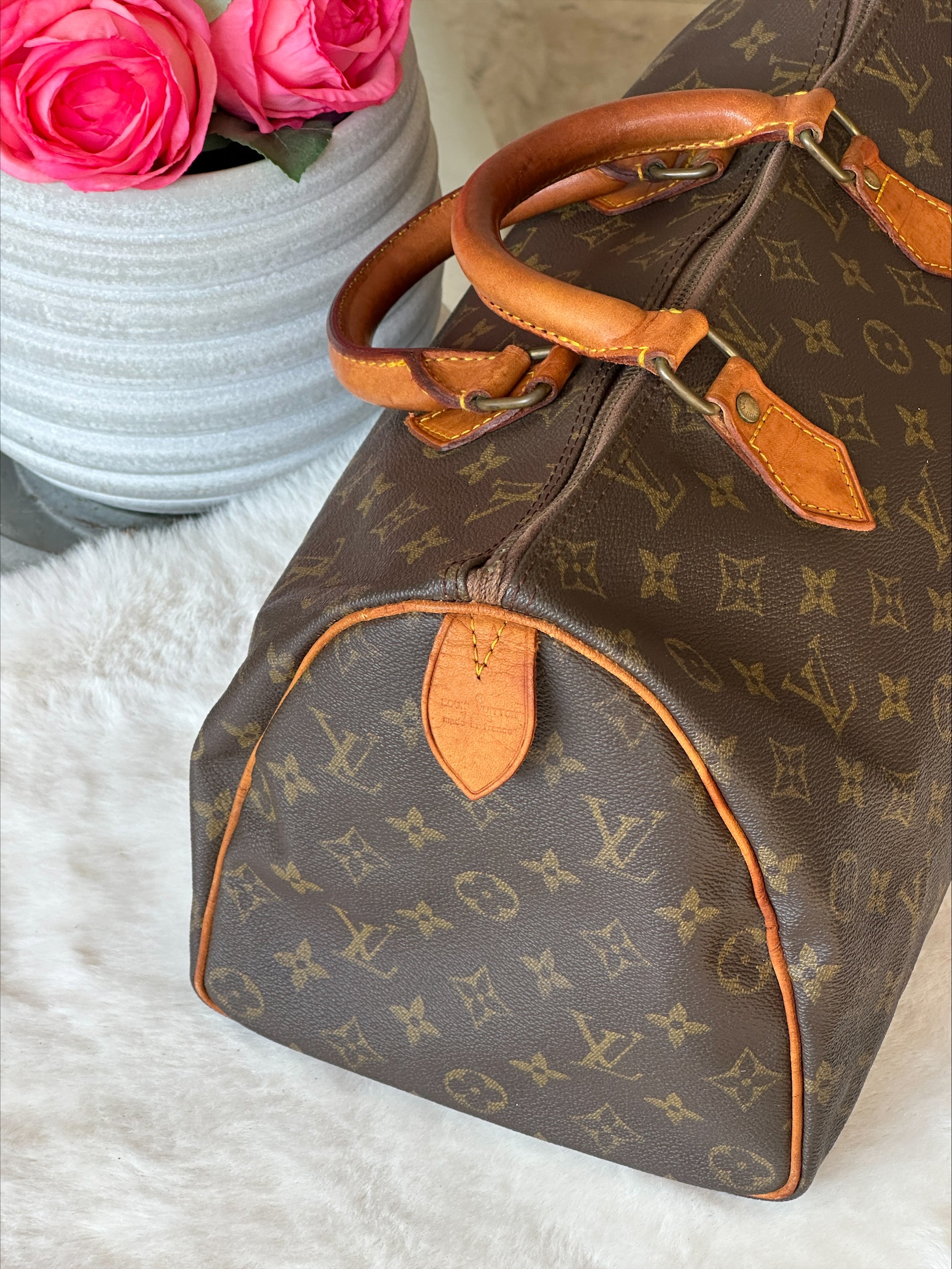 Louis Vuitton Vintage Monogram Speedy 35