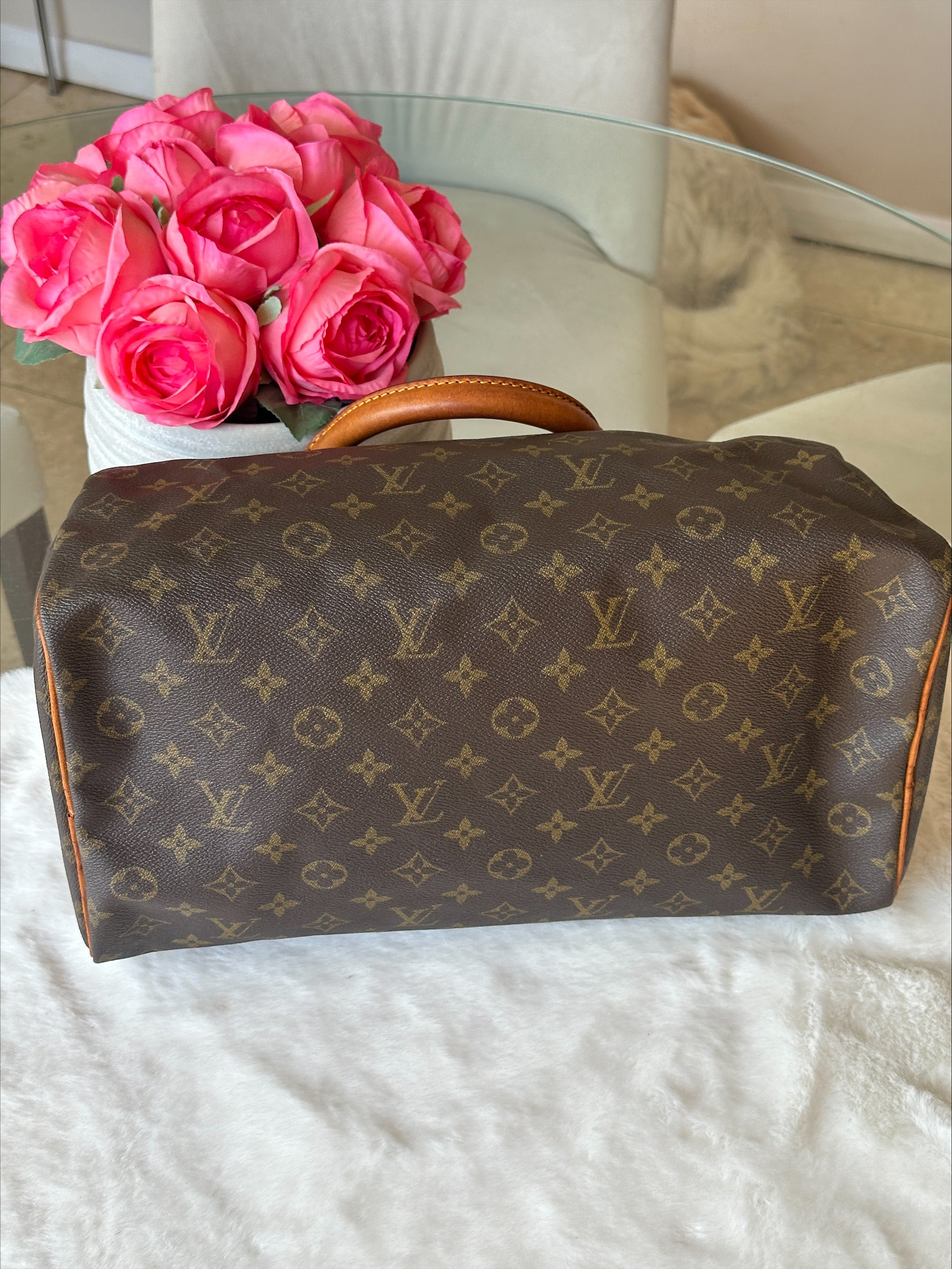 Louis Vuitton Vintage Monogram Speedy 35