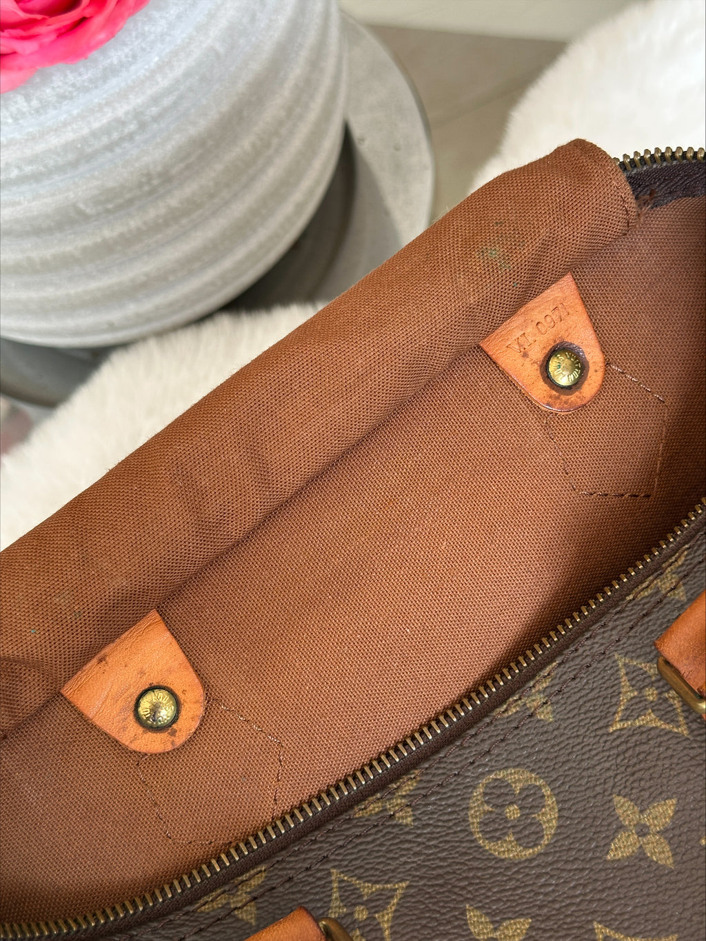 Louis Vuitton Vintage Speedy 30 in Monogram